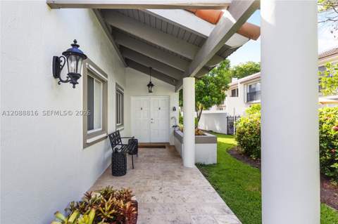 4501 NW 102nd Ct, Doral FL - photo 6 of 32