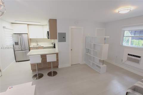 427 Santander Ave 202, Coral Gables FL - photo 12 of 17