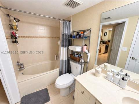 20930 SW 87th Ave 207, Cutler Bay FL - photo 10 of 26