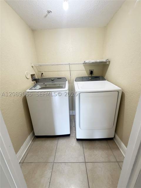 20930 SW 87th Ave 207, Cutler Bay FL - photo 24 of 26