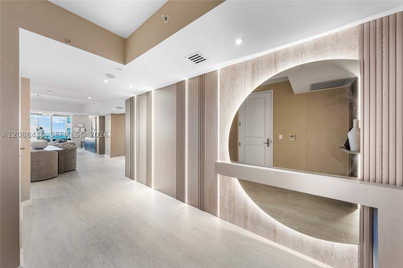 3 bedroom Condominium at 3301 NE 183rd St 3009, The Peninsula II Condo, Aventura — photo 2