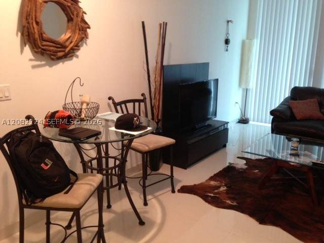 1 bedroom Condominium at 218 SE 14th St 2108, The Emerald At Brickell C, Miami — photo 2