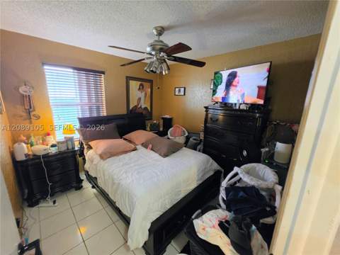 12264 SW 201st Ter, Miami FL - photo 14 of 32