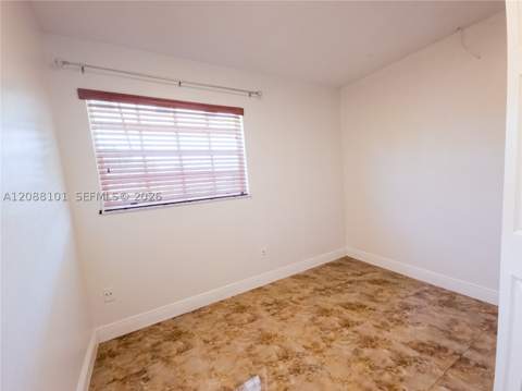 11601 SW 183rd St, Miami FL - photo 13 of 40