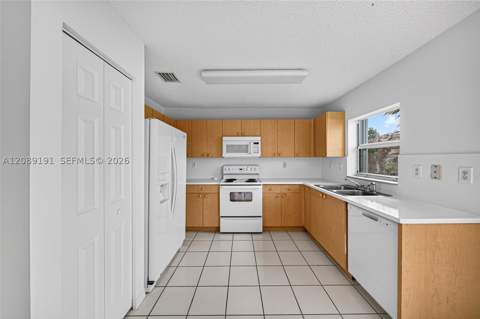 7557 SW 164th Ct, Miami FL - photo 13 of 44