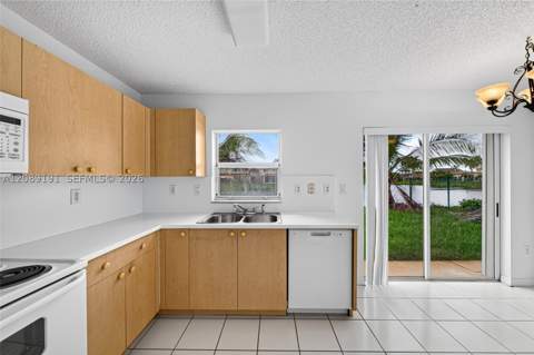 7557 SW 164th Ct, Miami FL - photo 16 of 44