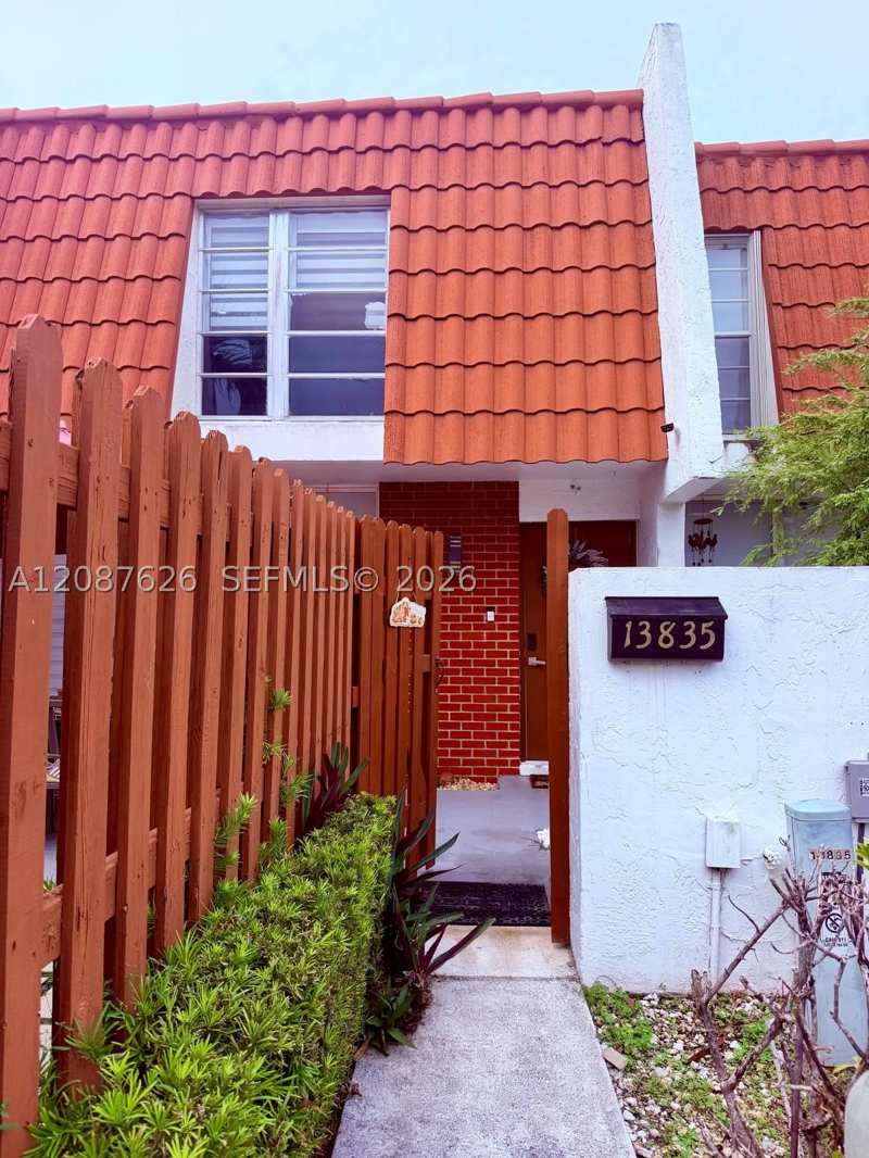 3 bedroom Condominium at 13835 SW 84th St 503, Lake Laura Condo No 2, Miami — photo 1