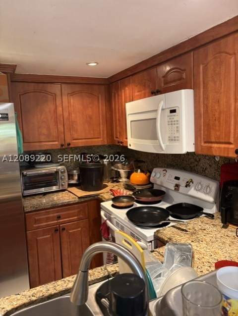 10360 SW 154th Cir Ct 88, Miami FL - photo 7 of 16