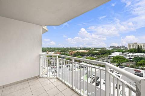 18021 Biscayne Boulevard 901, Aventura FL - photo 16 of 43