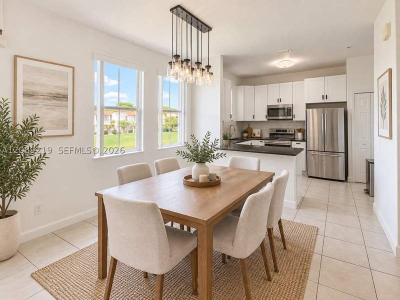 3 bedroom Condominium at 10242 NW 7th St 203, Fontainbleau Lakes Courty, Miami — photo 4