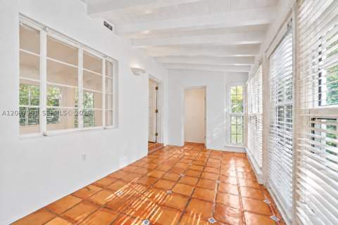 836 Alberca St, Coral Gables FL - photo 7 of 51