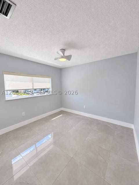 7727 W 29th Ln 202-39, Hialeah FL - photo 14 of 16