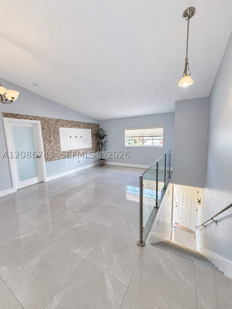 2 bedroom Condominium at 7727 W 29th Ln 202-39, El Prado Xiii Condo, Hialeah — photo 4