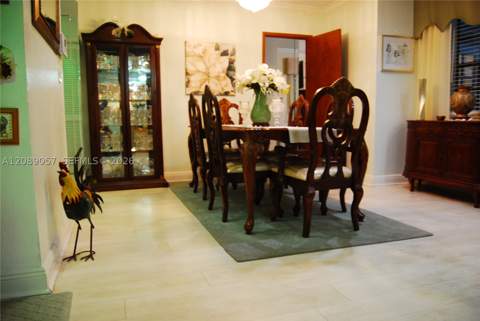 10815 SW 165th Ter, Miami FL - photo 11 of 37