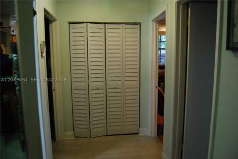10815 SW 165th Ter, Miami FL - photo 15 of 37