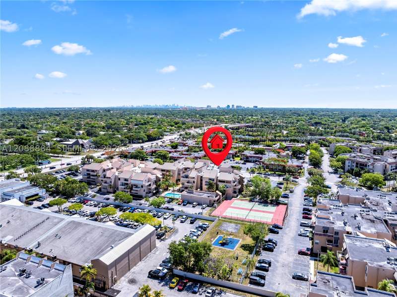 1 bedroom Condominium at 10500 SW 108th Ave B211, The Terraces Condo Ph II, Miami — photo 4