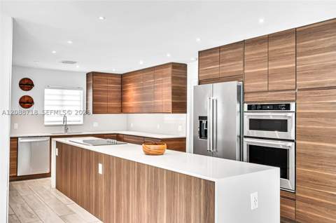 1080 NE 104th St, Miami Shores FL - photo 16 of 57
