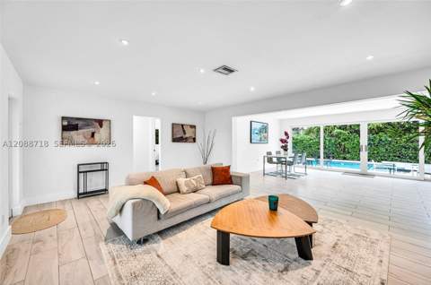 1080 NE 104th St, Miami Shores FL - photo 22 of 57