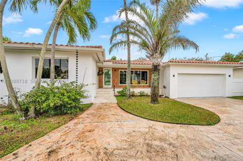 1080 NE 104th St, Miami Shores FL - photo 7 of 57