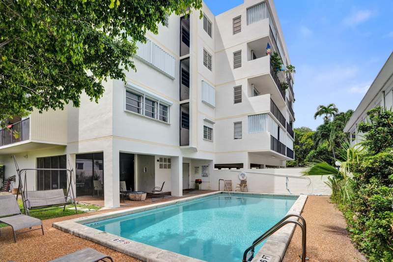 2 bedroom Condominium at 7601 Byron Avenue 3C, Byron East Condo, Miami Beach — photo 2