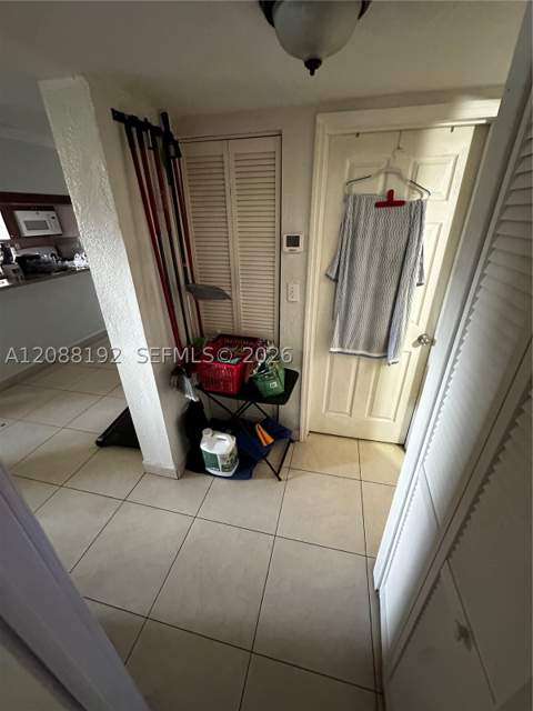 1245 W 24th St 126, Hialeah FL - photo 14 of 21