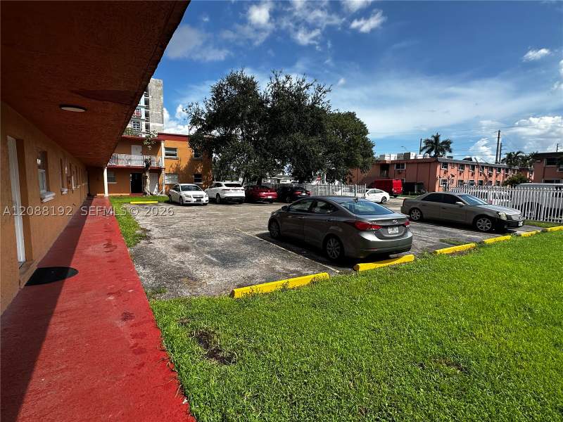 2 bedroom Condominium at 1245 W 24th St 126, Bella Luna Condo, Hialeah — photo 4