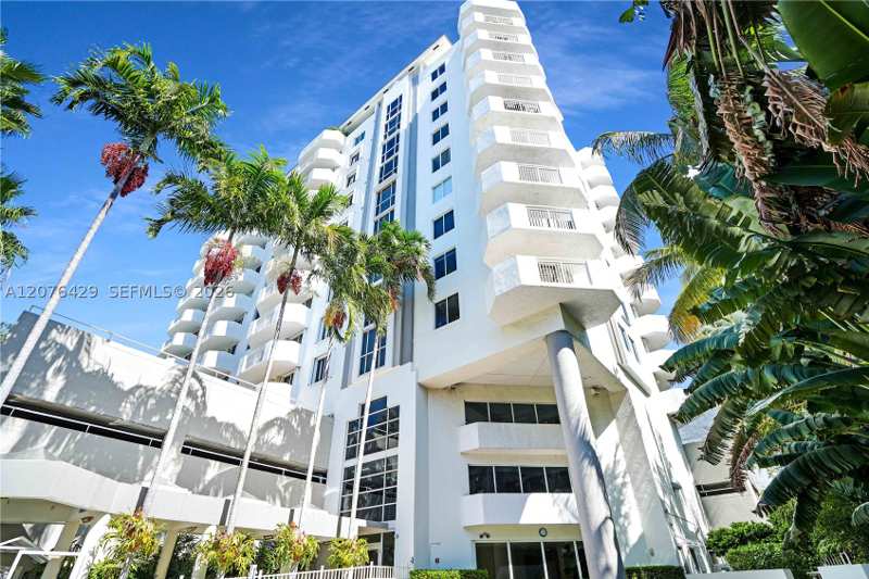 2 bedroom Condominium at 1621 Bay Rd 604, Bayview Plaza Condo, Miami Beach — photo 1