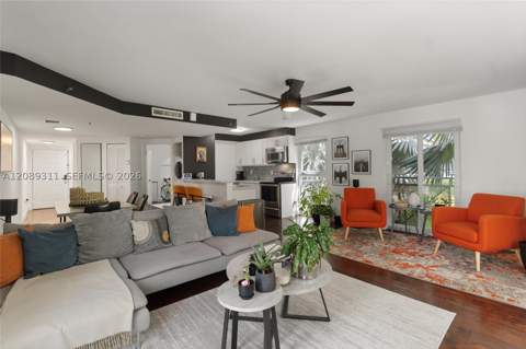 1005 8th St 206, Miami Beach FL - photo 7 of 19