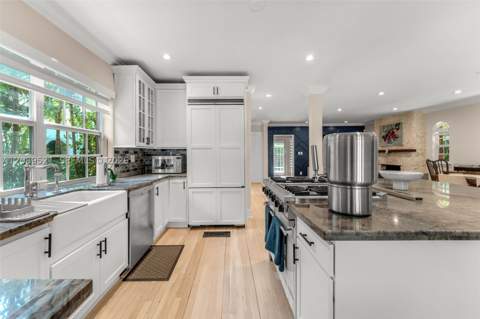 629 Altara Ave, Coral Gables FL - photo 13 of 41