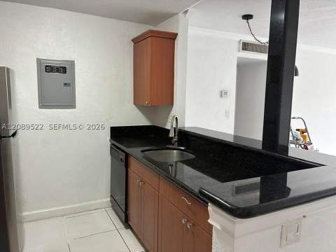 2160 SW 16th Ave 421, Miami FL - photo 10 of 22