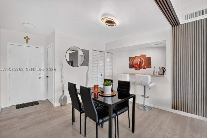 2 bedroom Condominium at 9735 Fontainebleau Blvd G303, Soleil At Fontainebleau C, Miami — photo 3