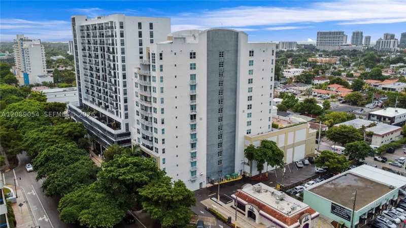 1 bedroom Condominium at 3180 SW 22nd Ter 604, Midtown Lofts Condo, Miami — photo 1