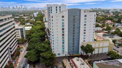 3180 SW 22nd Ter 604, Miami FL - photo 12 of 17