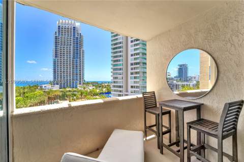 300 S Pointe Dr 809, Miami Beach FL - photo 15 of 54
