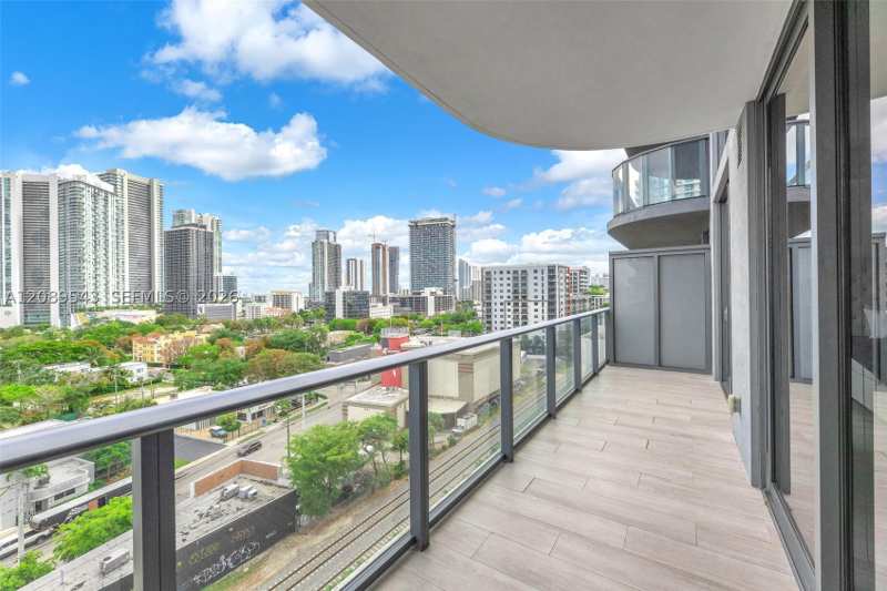 2 bedroom Condominium at 121 NE 34th St 905, 3401 Midtown Condo, Miami — photo 1