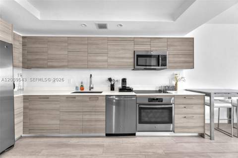121 NE 34th St 905, Miami FL - photo 14 of 27