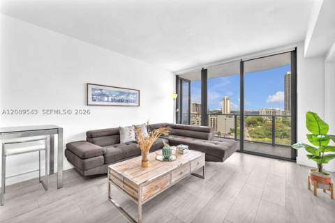 121 NE 34th St 905, Miami FL - photo 20 of 27