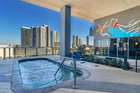 121 NE 34th St 905, Miami FL - photo 22 of 27