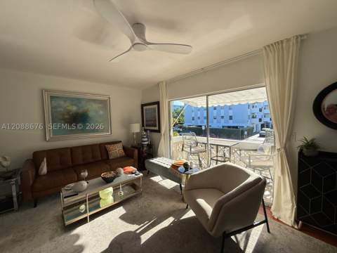 1021 Michigan Ave 7, Miami Beach FL - photo 11 of 13