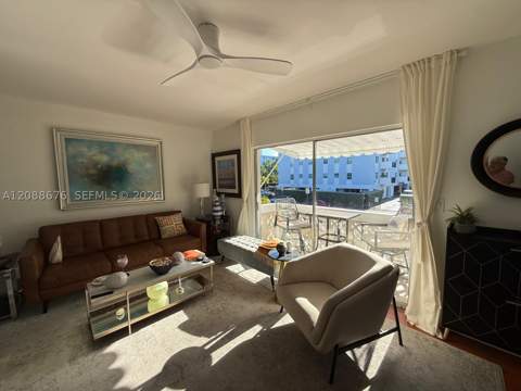 1021 Michigan Ave 7, Miami Beach FL - photo 8 of 13