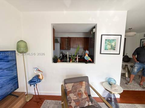 1021 Michigan Ave 7, Miami Beach FL - photo 9 of 13
