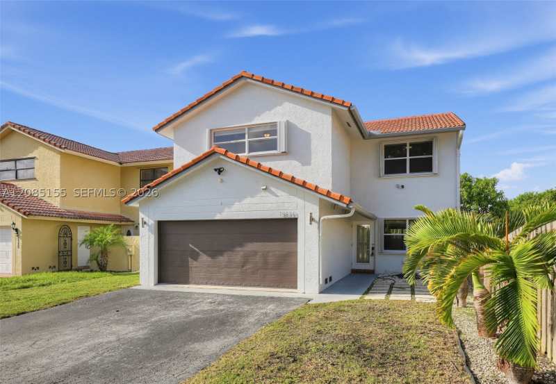 4 bedroom SingleFamilyResidence at 15131 SW 94th Ter, Hammocks Sec 3, Miami — photo 1