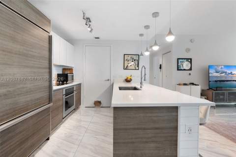 1100 S Miami Ave 1609, Miami FL - photo 9 of 41