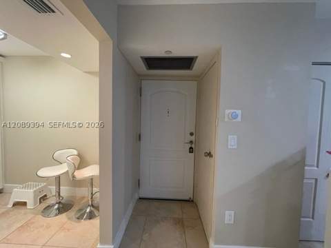 3625 N Country Club Dr 704, Aventura FL - photo 9 of 70