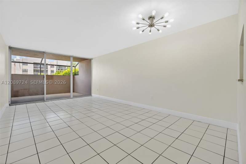 2 bedroom Condominium at 10525 SW 112th Ave 113, Garden Of Kendall Condo N, Miami — photo 5