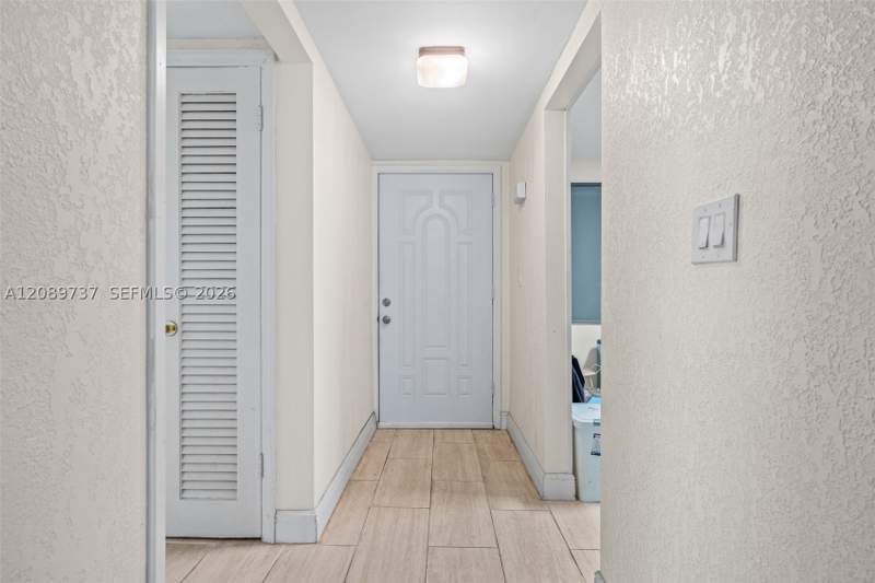 2 bedroom Condominium at 1481 NE Miami Gardens Dr 363, Fourth Moorings Condo, Miami — photo 5