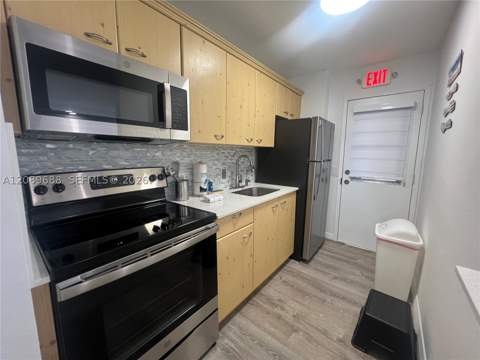 7904 West Dr 616, North Bay Village FL - photo 9 of 21