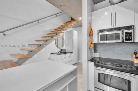 690 SW 1st Ct 2319, Miami FL - photo 10 of 48