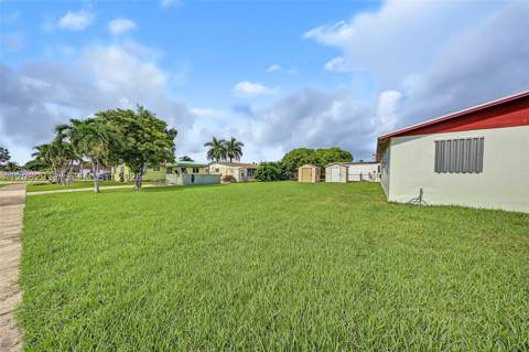 11370 SW 224th St, Miami FL - photo 11 of 15