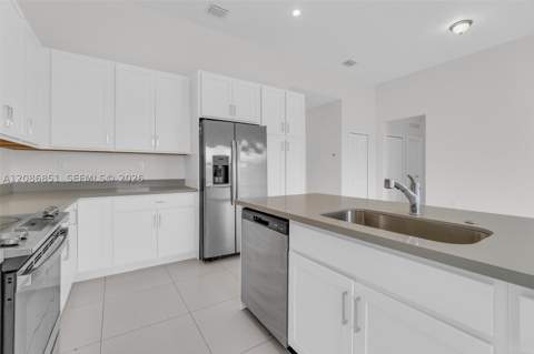 19447 SW 124th Ct, Miami FL - photo 11 of 48